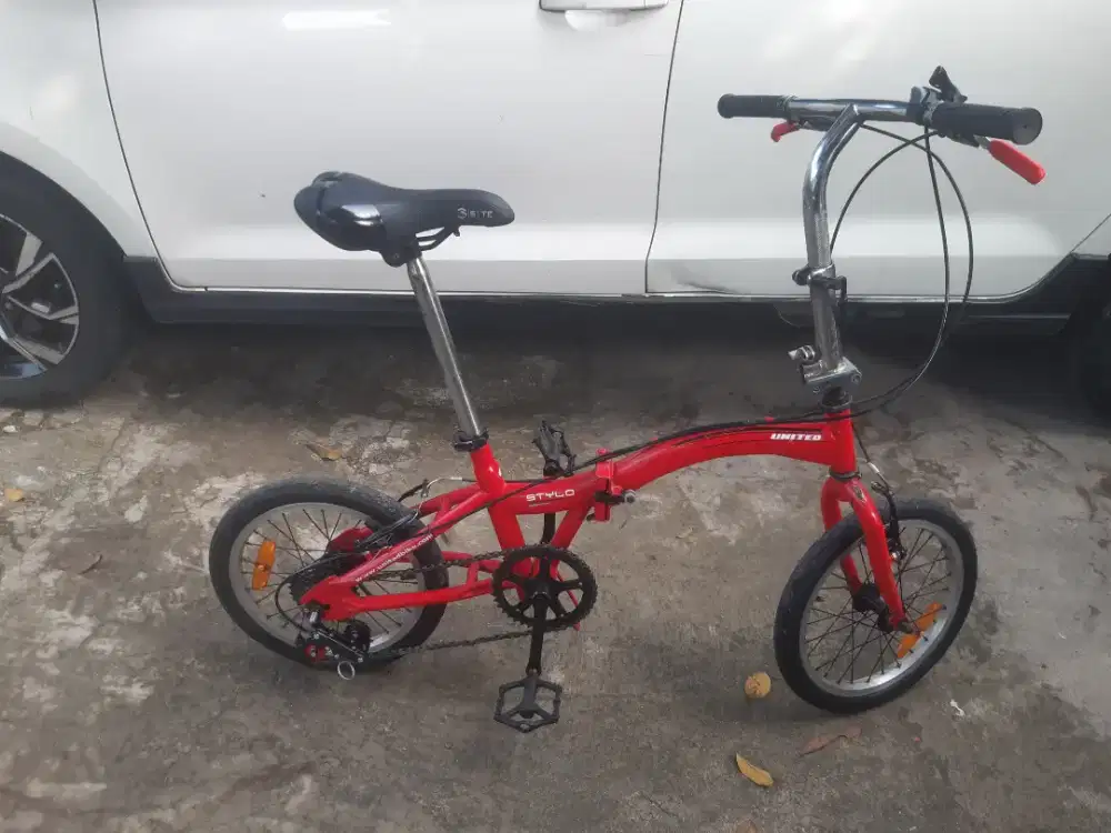 Sepeda lipat United stylo 16