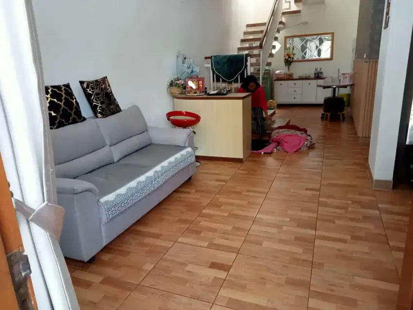 Di jual rumah semi furnish dekat stt telkom dan pintu tol buah batu
