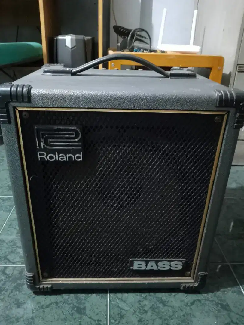 Ampli Bass Roland Super Cube-60