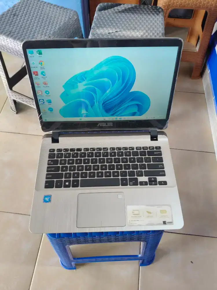 Asus A407M, Celeron N4000, 4GB/128GB