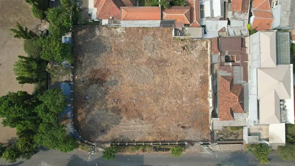 Tanah Hook Lokasi Premium Di Pusat Kota Surabaya