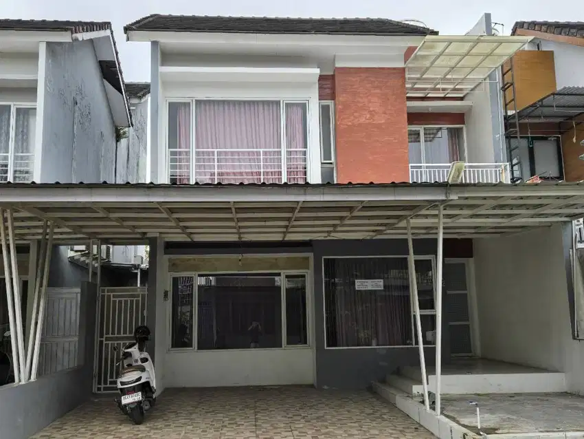 Rumah Semi Furnished Disewakan