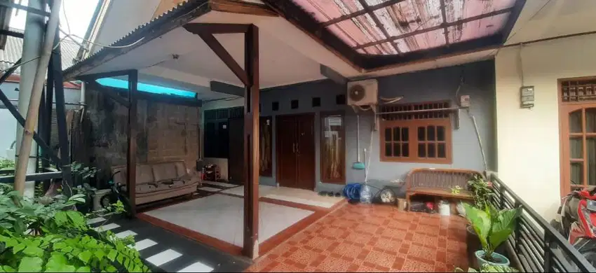 Bangunan 3 pintu kontrakan murahhh