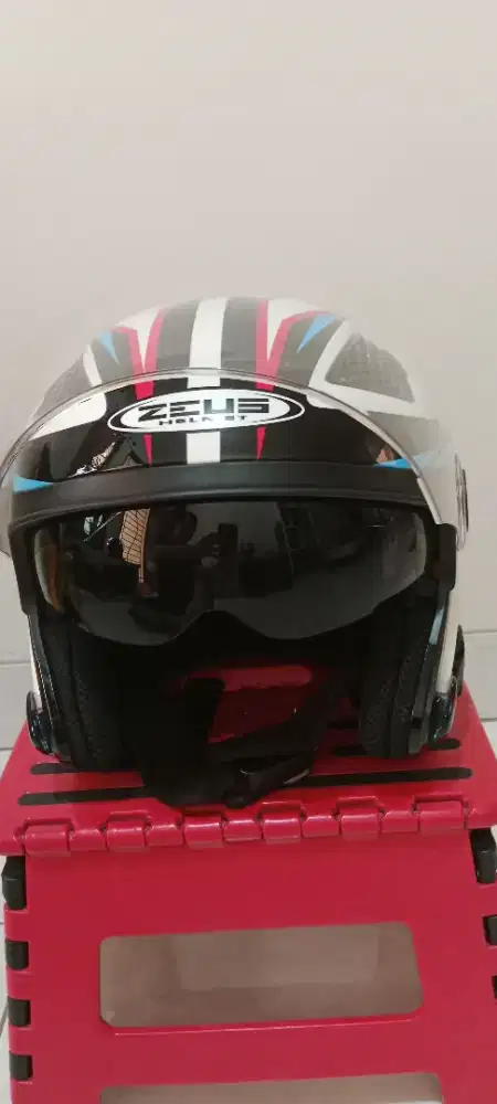 Helm Zeus zs 610