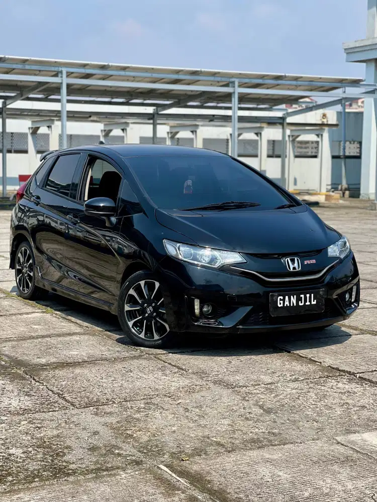 Honda Jazz Rs 2016 Hitam Km Low Tdp25Jt Nego