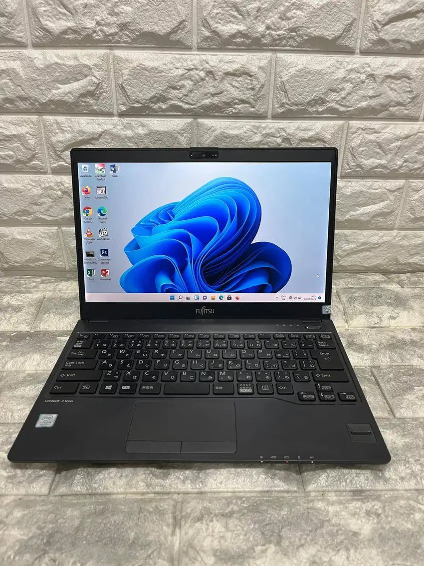 LAPTOP FUJITSU SLIM U938 CORE I5 GEN 8 RAM 8GB SSD 256GB D-WKJ