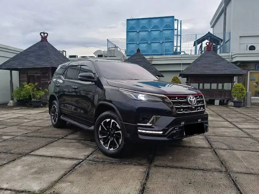Toyota Fortuner VRZ TRD 2.4 Automatic 2021