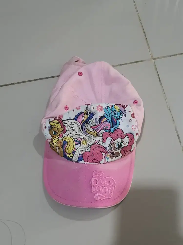Topi pink anak2 motif pony