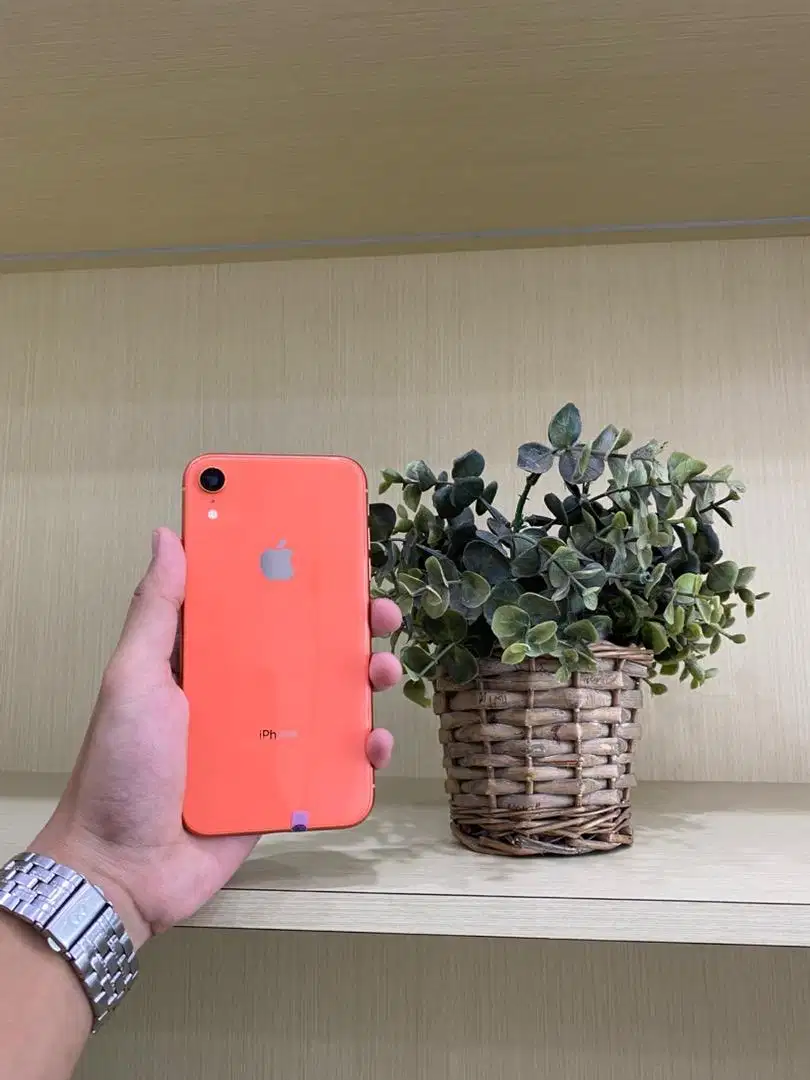 IPHONE XR 128 OREN