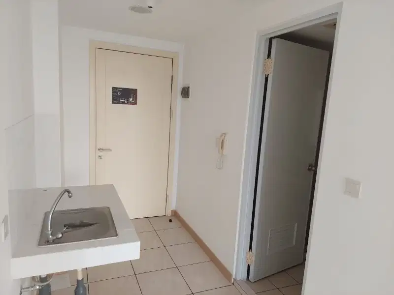 DIJUAL Cepat Apartemen Mtown Studio Gading Serpong depan mall SMS