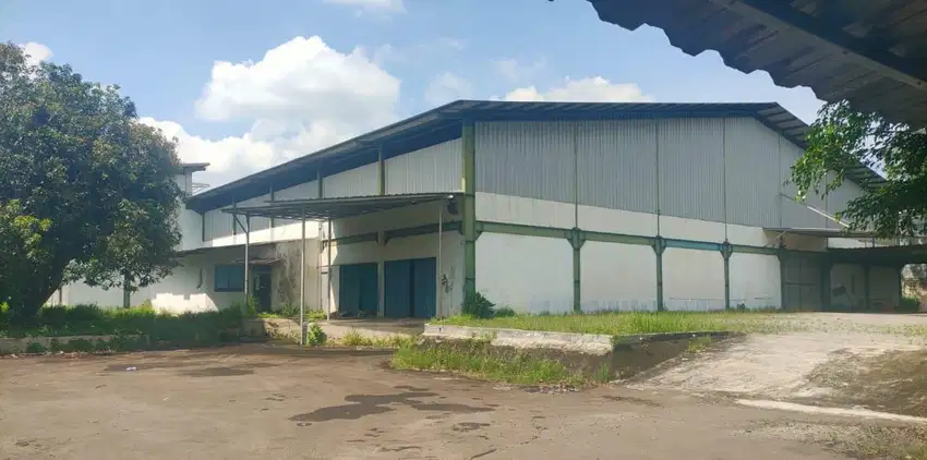 Disewakan! Gudang di BSD Tangerang Selatan.