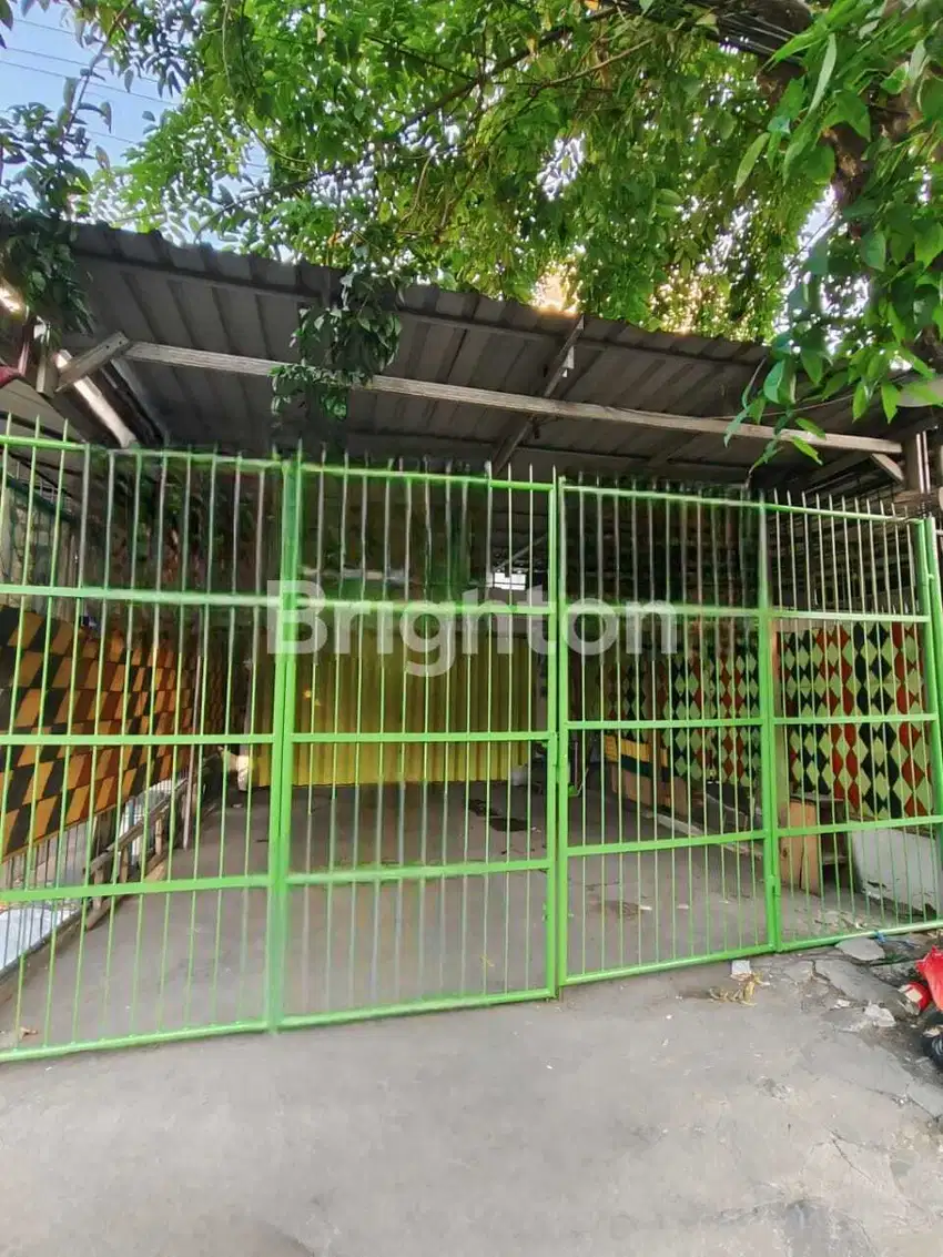 Ruko 2,5 Lantai Raya Putro Agung Surabaya Timur