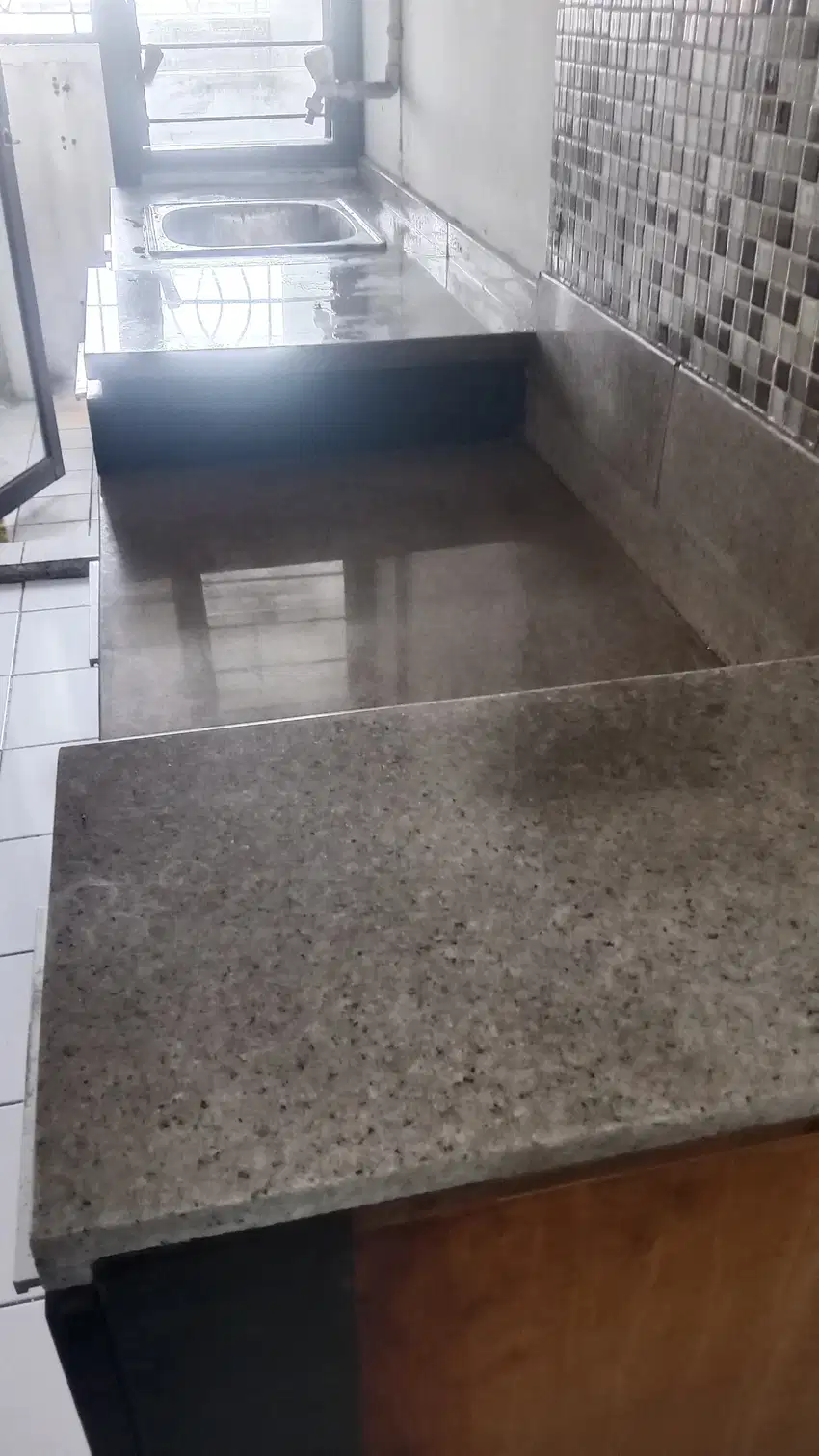 DISEWAKAN CEPAT APARTEMENT DI LAGUNA PLUIT