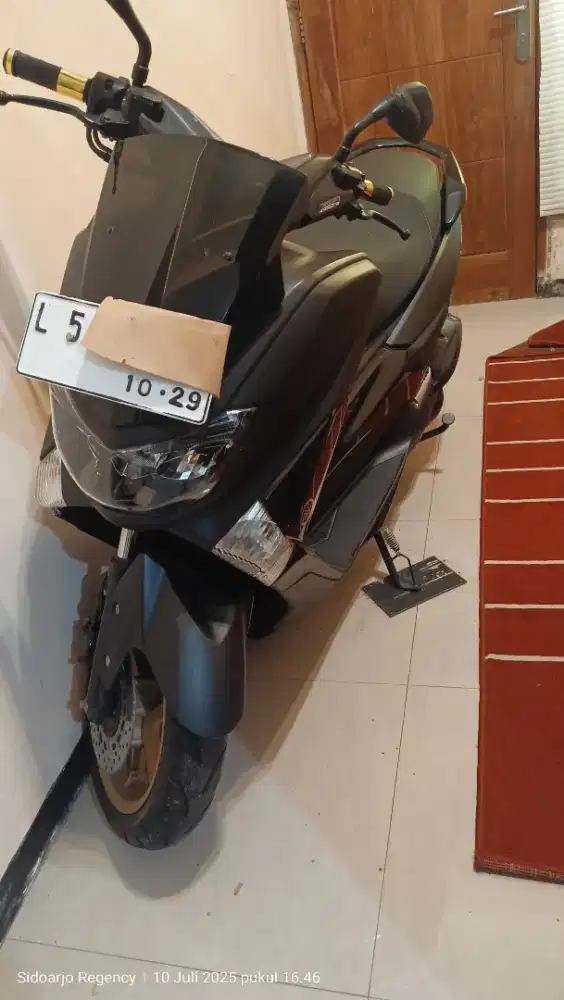 nmax km 8rb asli seperti baru