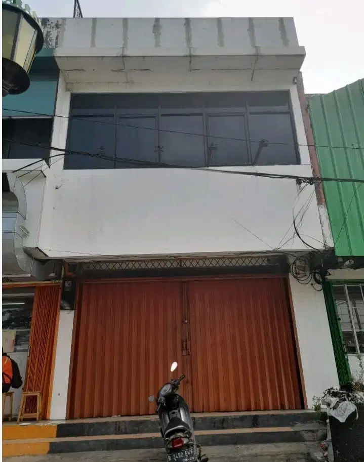 DIJUAL CEPAT! Ruko Super Strategis 2,5 Lantai Margonda Raya Depok