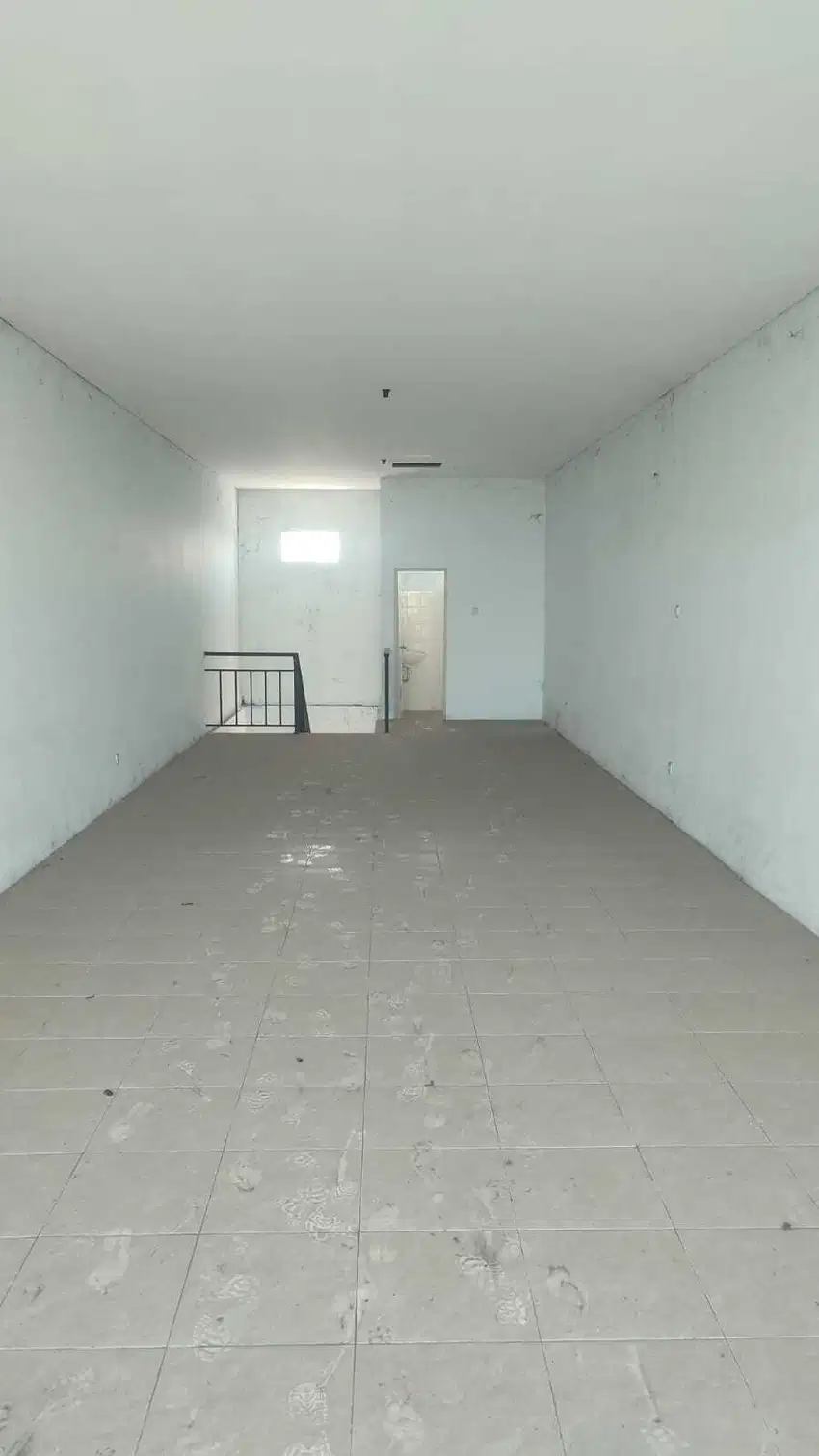JARANG ADA! DISEWAKAN RUKO DI PUSAT KOTA SIDOARJO SIAP PAKAI