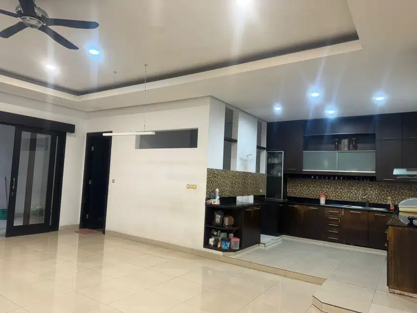 DIJUAL RUMAH SIAP HUNI TAMAN GRISENDA UK 10X20M2 SEMI FURNISH