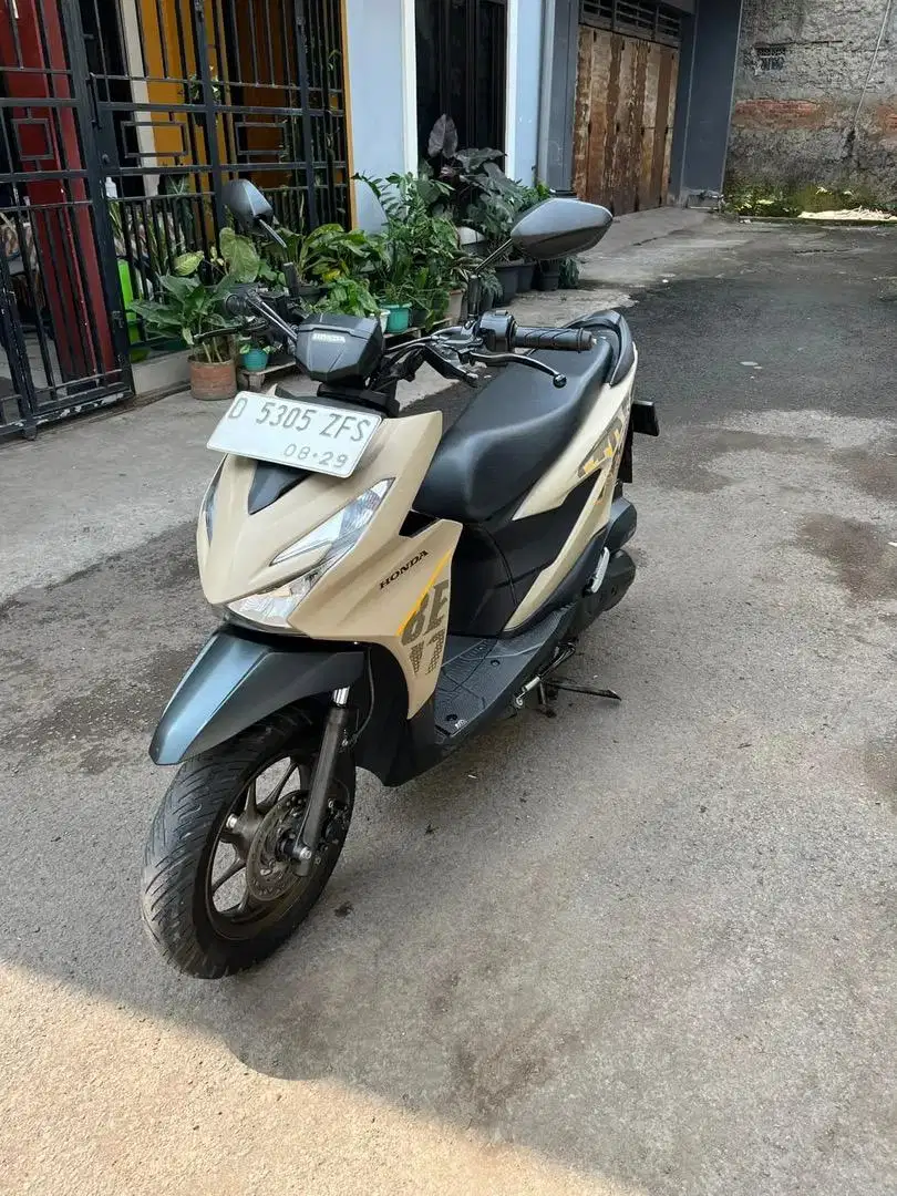 Honda Beat Street New 2024 (Ban Donat)