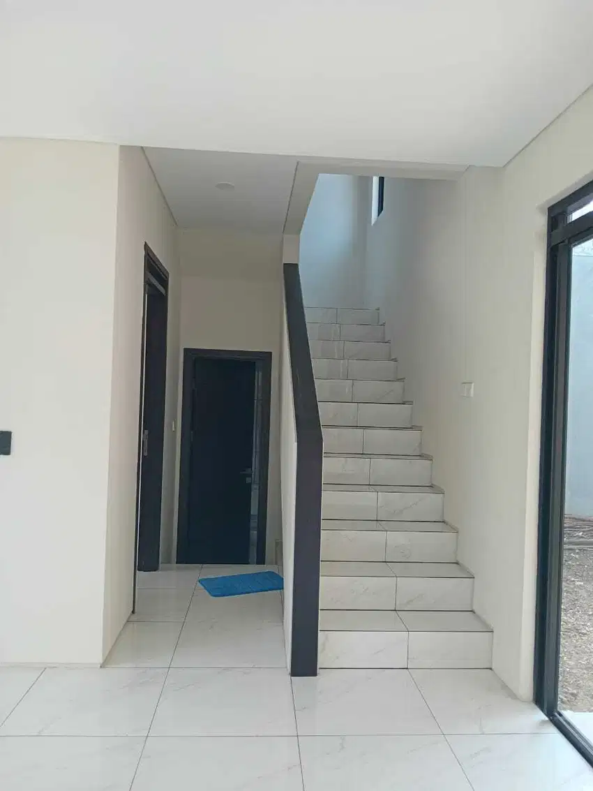 Dijual Rumah Mewah Minimalis Modern Di Area Kota Baru Parahyangan