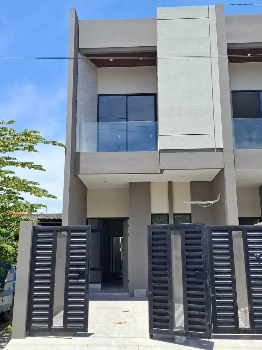 Rumah Minimalis Baru Gress Lokasi Tenggilis Mejoyo Surabaya