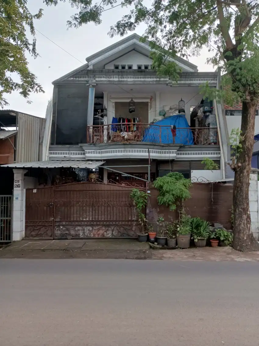Rumah 2 Lantai di Joglo Jakarta Barat