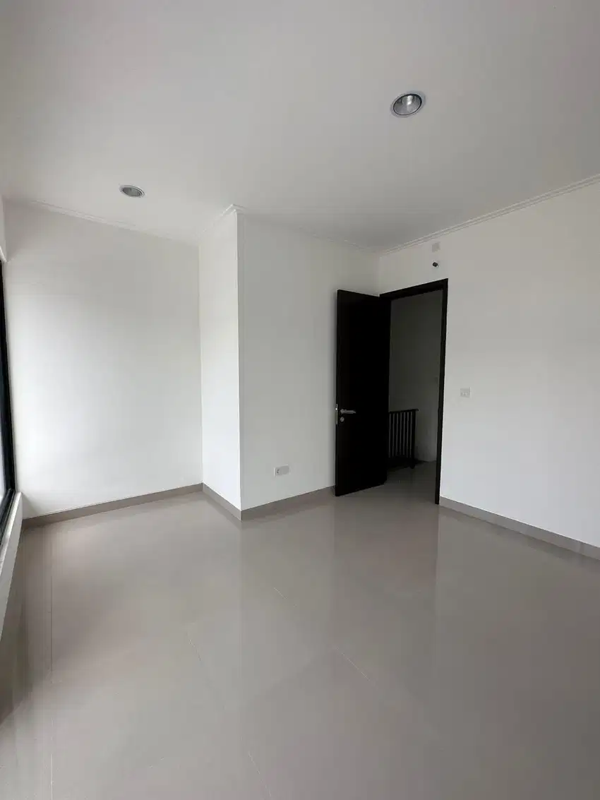 Jual cepat rumah milenial pik2 4,5x12,5 brand new