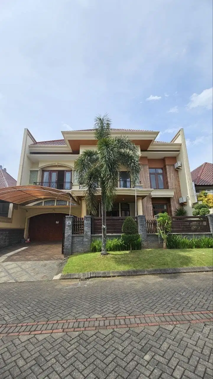Dijual rumah di istana dieng malang harga dibawah pasar