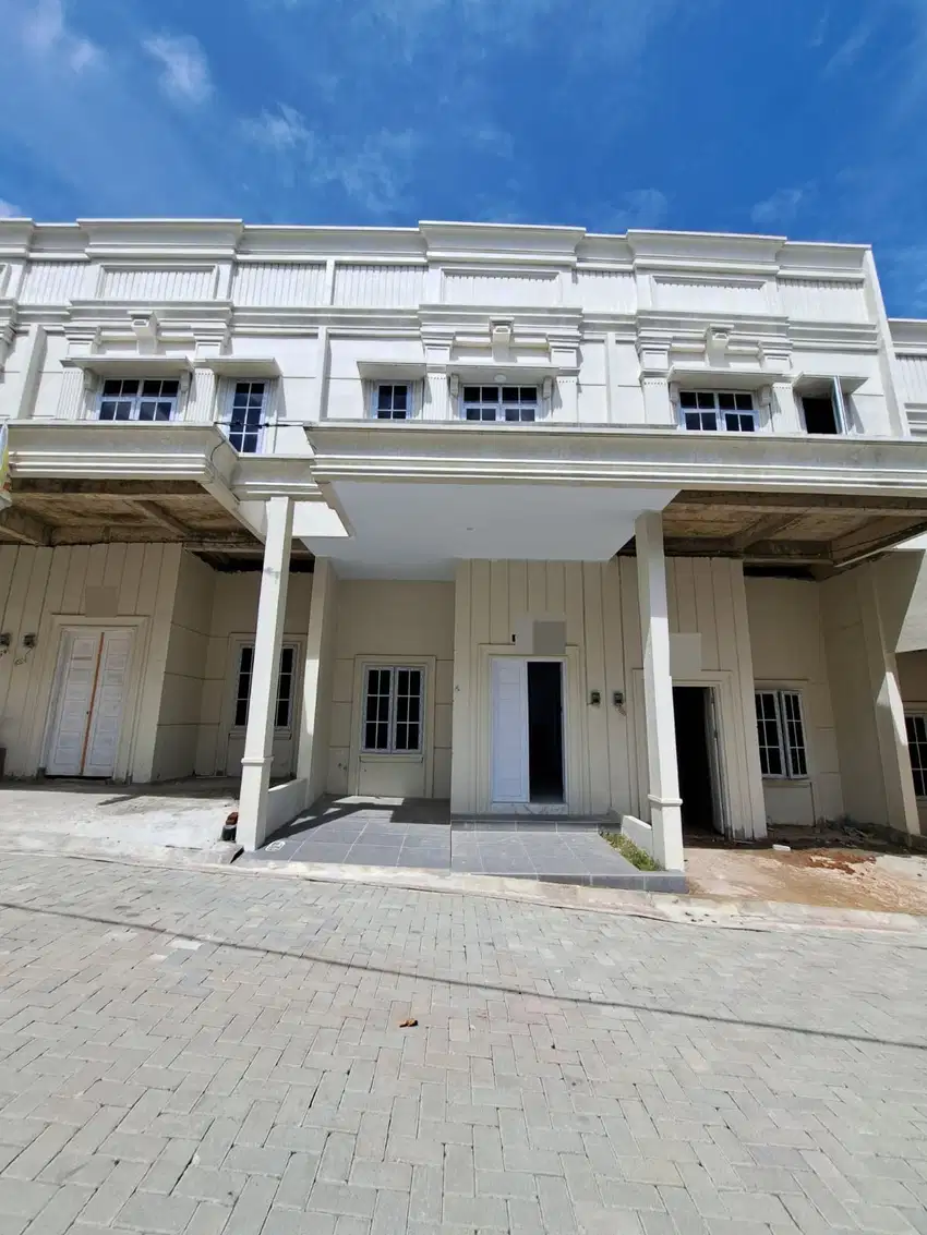 DIJUAL CEPAT KOMPLEK PARAGON MALIBU JL PERBATASAN