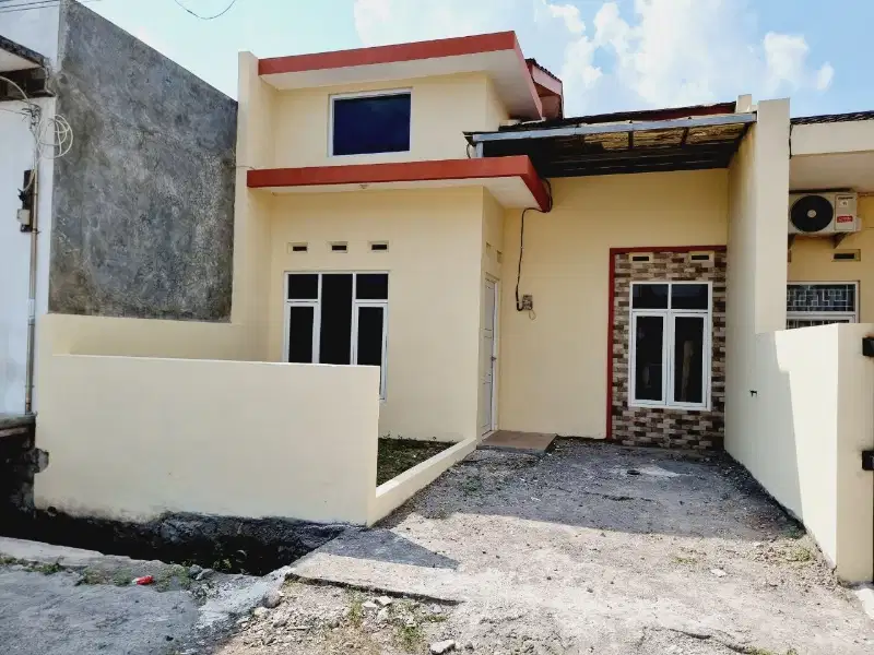 Rumah Cantik Nyaman Akses Lebar Gawanan Colomadu