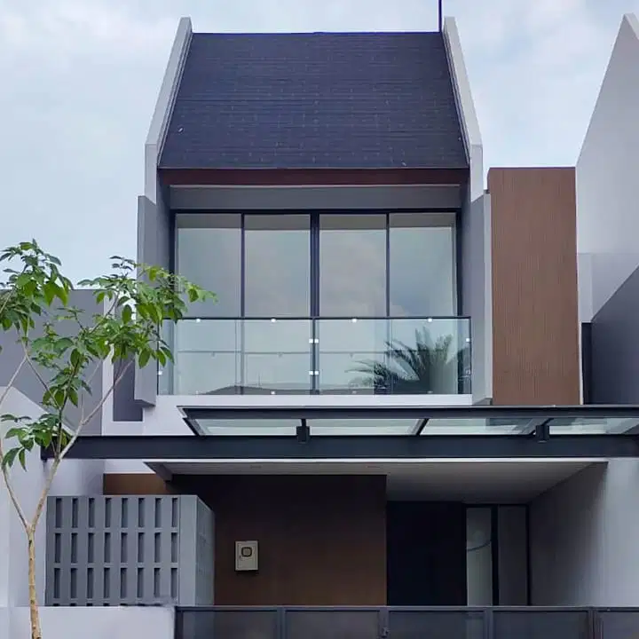 Dijual Cepat Rumah Baru 2 Lantai dalam komplek di Lebak Bulus