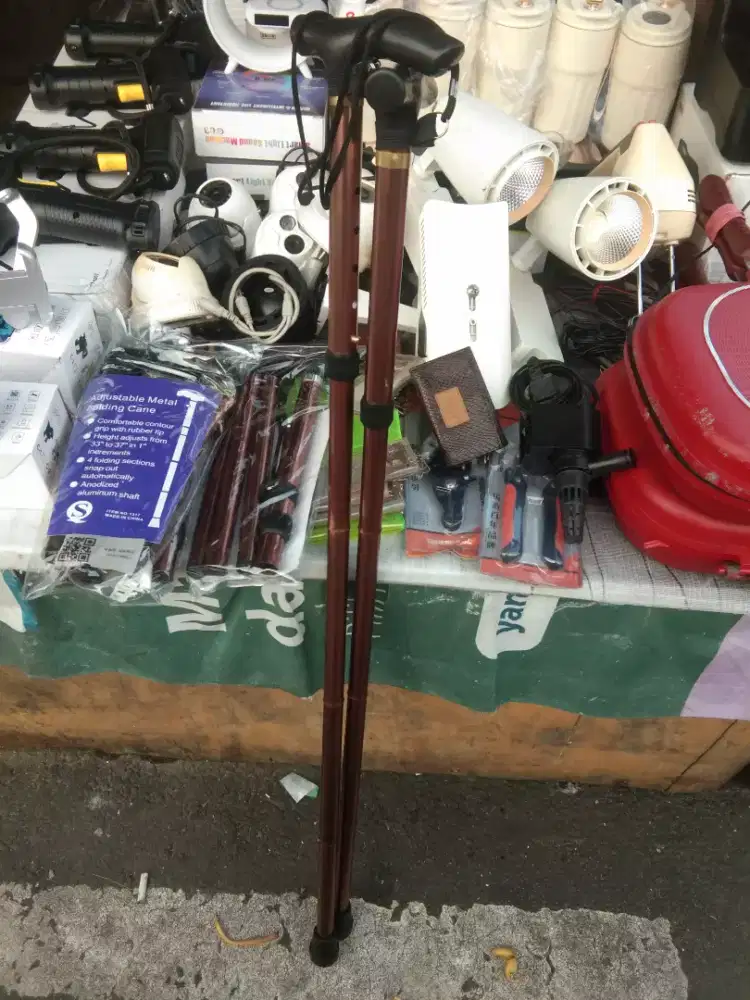 TONGKAT LIPAT MULTI FUNGSI