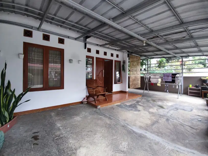 Dijual Rumah murah d bawah pasar di cileunyi