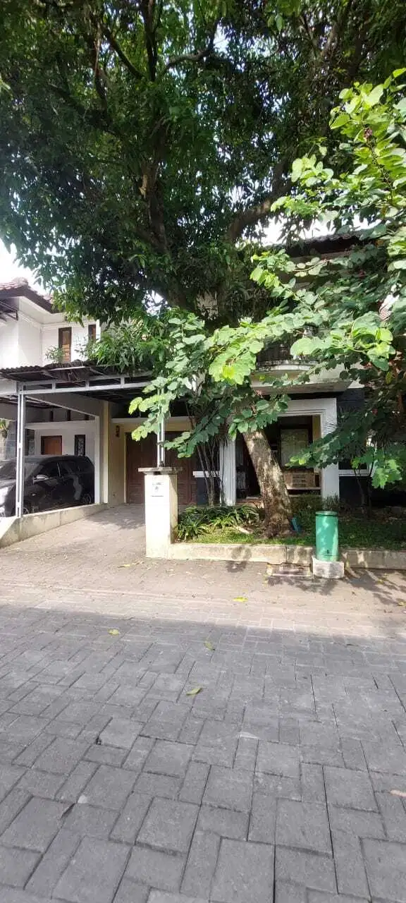 Sewa Hunian Asri & Luas di Wangsakerta,Kota Baru Parahyangan Siap Huni