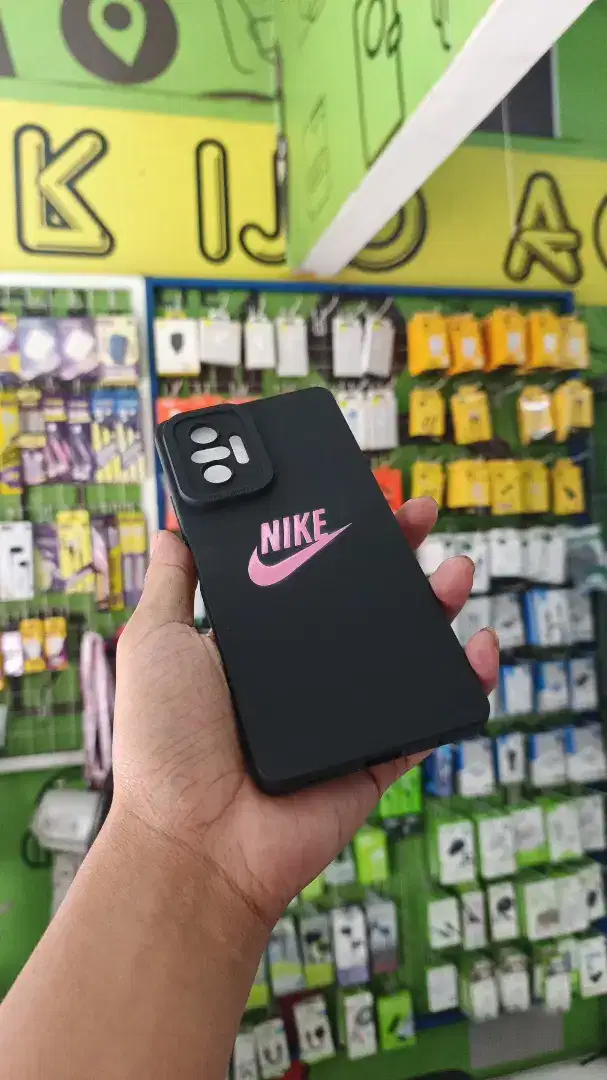 R3ADY SOFTCASE UNTUK SEMUA SERI HP