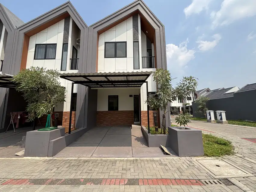 Rumah 2 lantai hanya 700juta dengan bangunan full bata merah