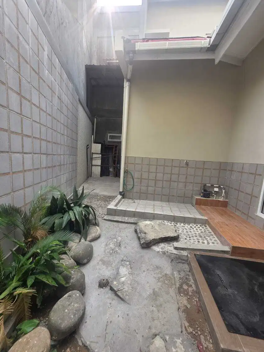 Dijual rumah Darwin, Scientia Gading Serpong