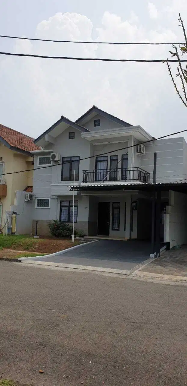 Disewa Rumah 2 Lantai LT 245m² Taman Dago Lippo Cikarang 295 Juta/Thn!
