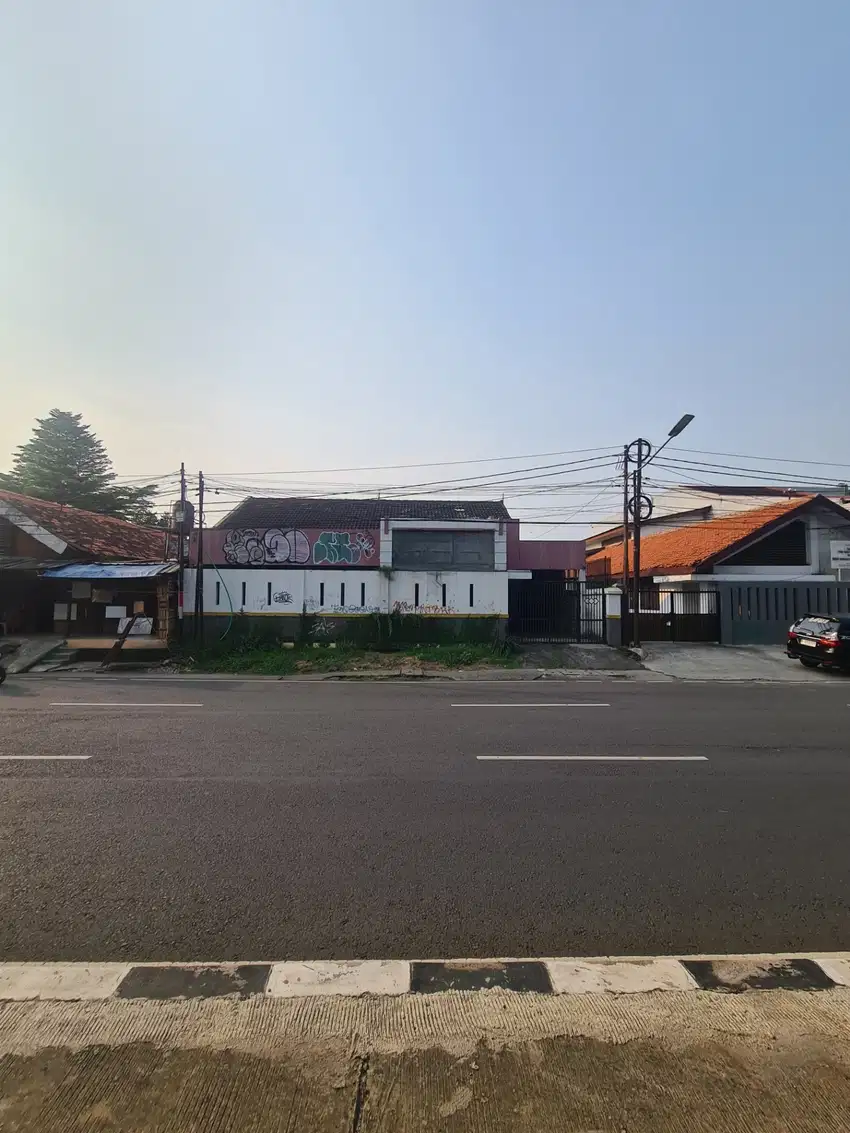 Dekat CAWANG. Rumah Dijual Cipinang Muara, Jalan Raya UTama. NEGO