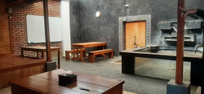 Disewakan Rumah semi villa sindanglaya Arcamanik bisa untuk usaha dll