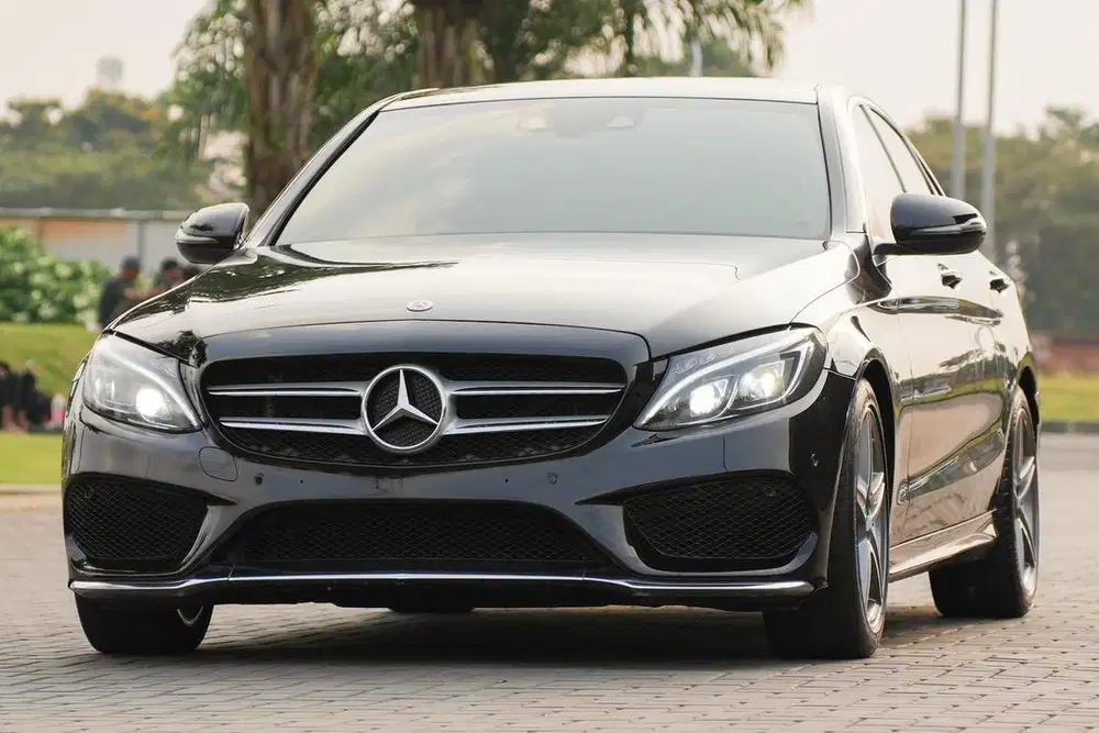 Full Spec! Mercedes Benz C300 AMG Line 2018 Black 330i 520i x5 e300