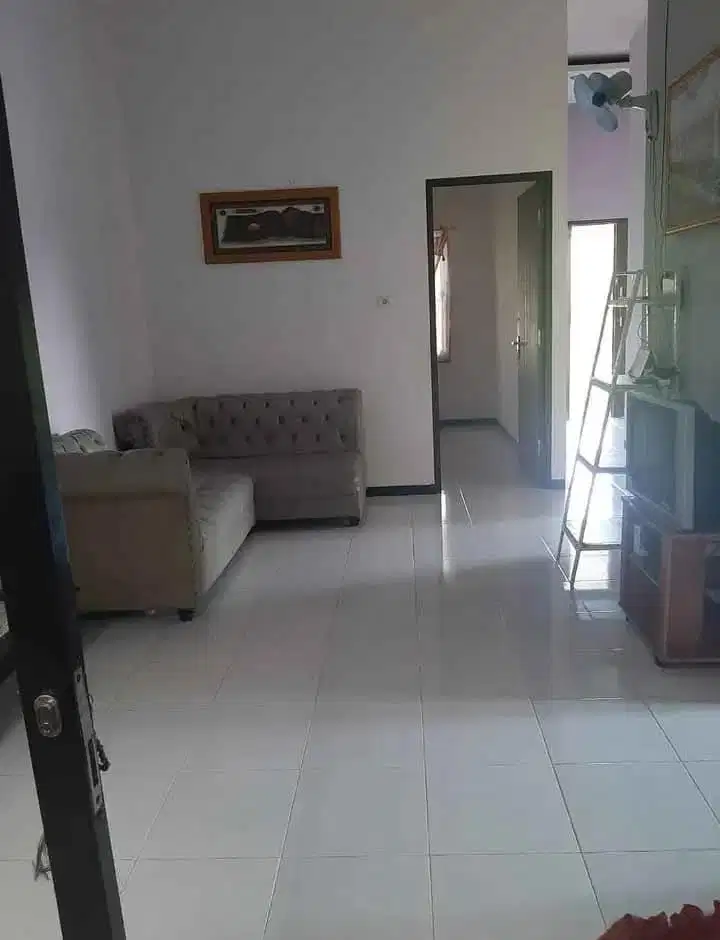 RUMAH TENGAH KOTA 206m