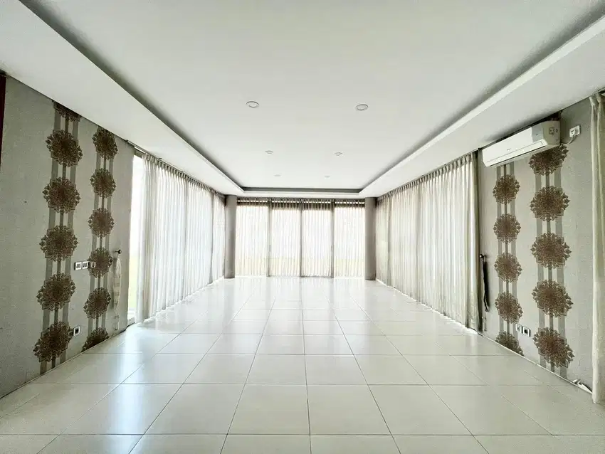 Dijual Rumah Mewah di Kota Baru Parahyangan Karya Arsitek Ternama