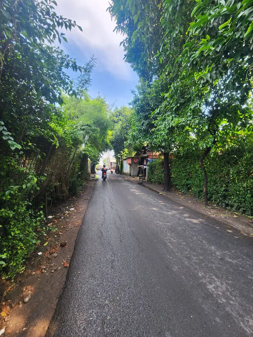 DIJUAL TANAH MURAH PINGGIR JALAN JAGAKARSA JAKSEL.