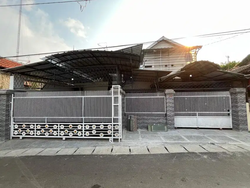 Rumah Semi Furnish Nyaman di Lokasi Strategis, Siap Huni!