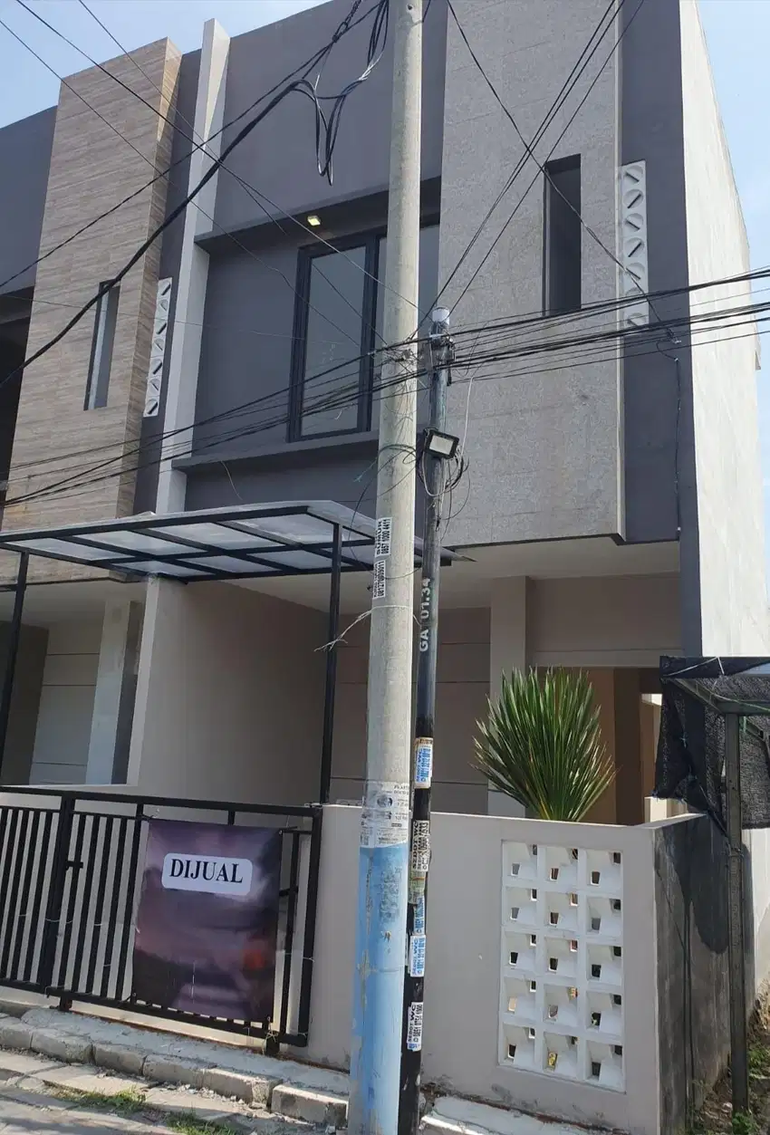 Dijual Rumah 2 Lantai Minimalis New Gress Di Gunung Anyar Surabaya