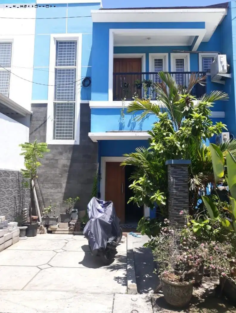 Rumah Mojo, Dekat Unair  emmi xmpc