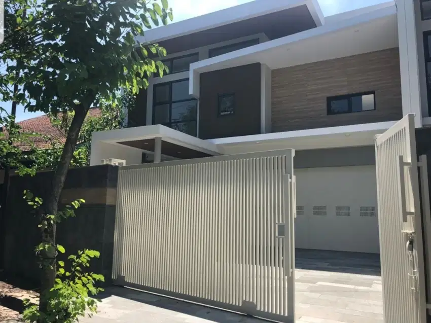 Dijual rumah lux lengkong asia afrika pusat kota bandung strategis