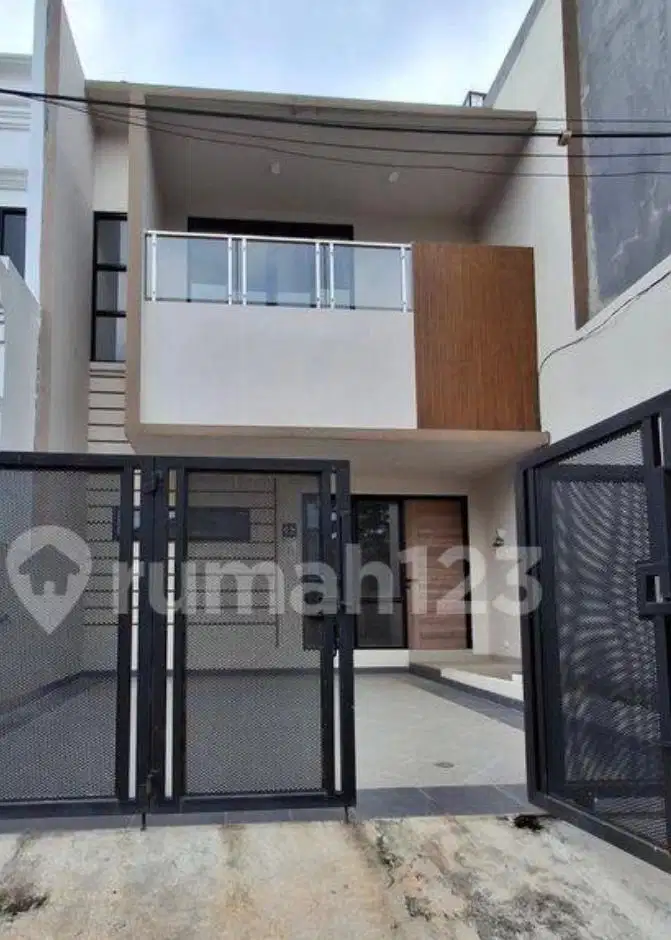 Dijual Rumah Baru Cantik Siap Huni Regensi Melati Mas Serpong