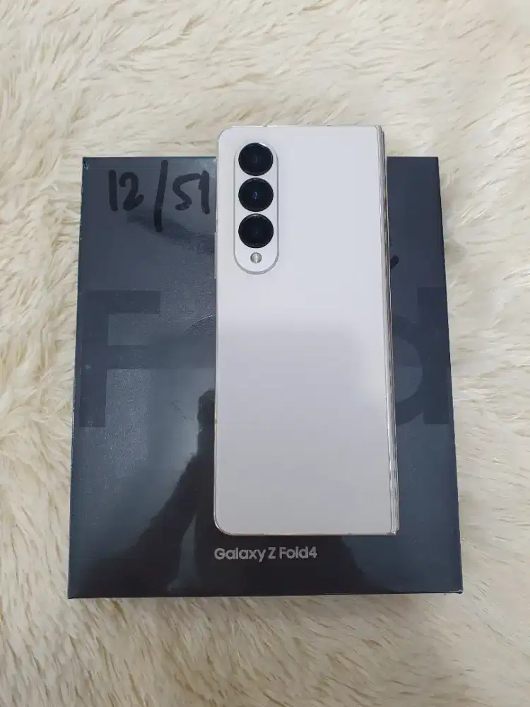 Samsung Zfold 4 ram 12/512Gb beige fullset original#3com