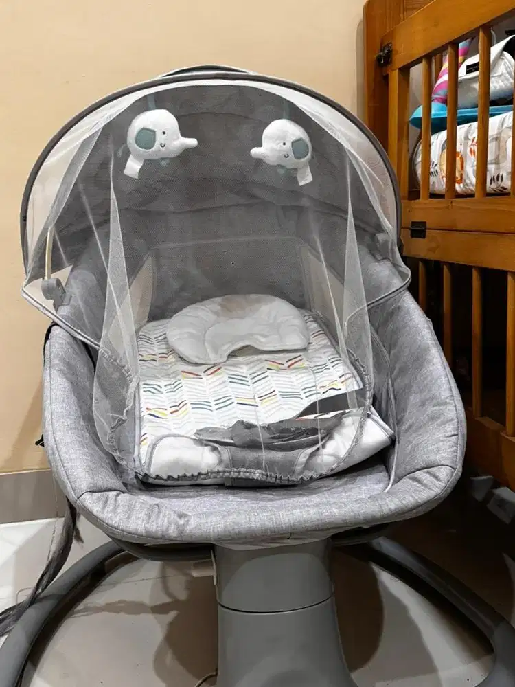 Baby swing Cocolatte Snuggli